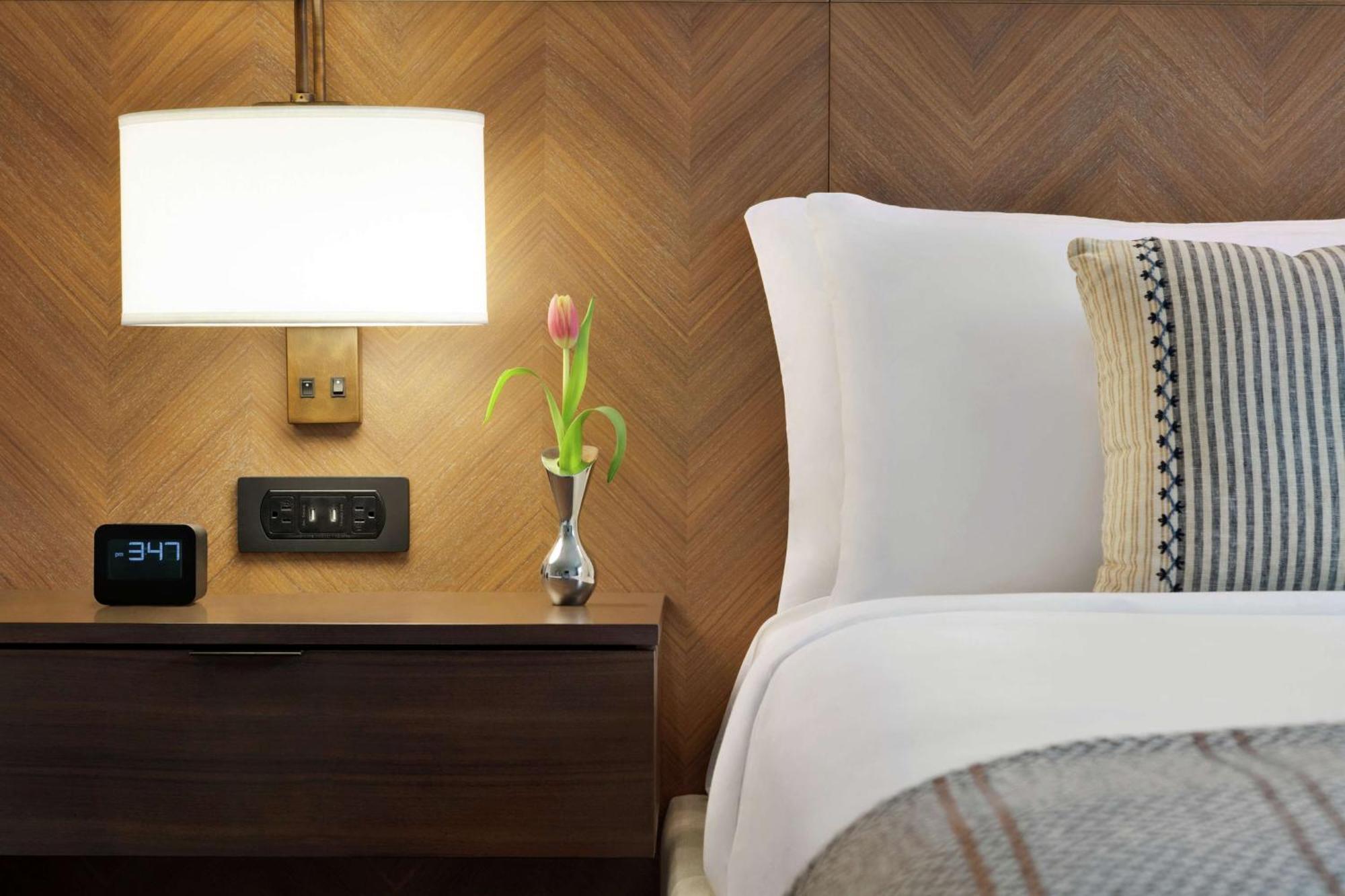 The Harpeth Franklin Downtown, Curio Collection By Hilton Hotel Exterior photo